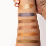 ⁦لوحة ظلال العيون لامعة البنية⁩ - الصورة ⁦3⁩